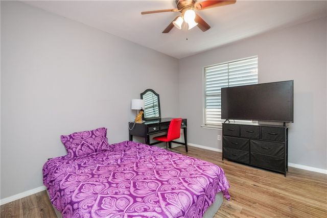 6702 Everhart T106, Corpus Christi, TX 78413