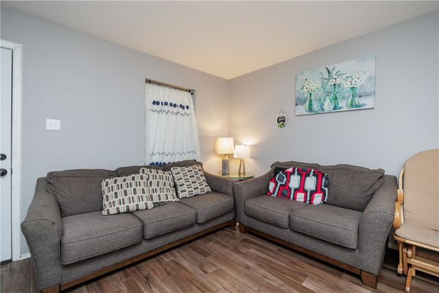 6702 Everhart T106, Corpus Christi, TX 78413