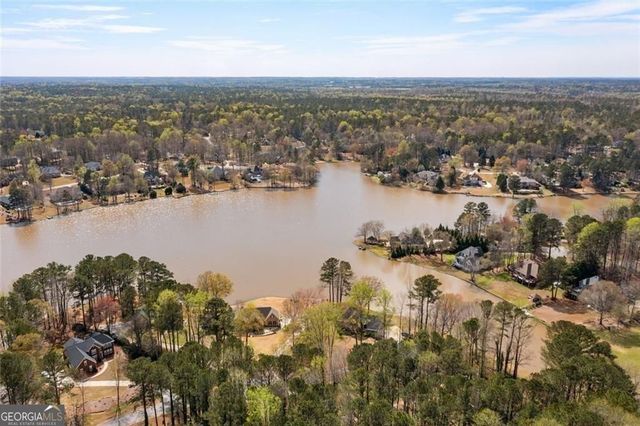 25 Springwater Way, Newnan, GA 30265