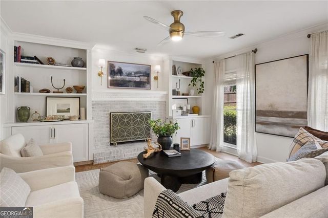 25 Springwater Way, Newnan, GA 30265