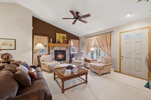 N6007 WESTVIEW DRIVE, Fond Du Lac, WI 54937