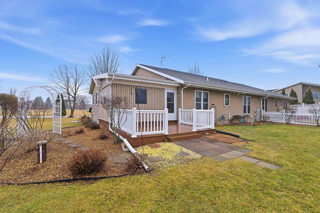 N6007 WESTVIEW DRIVE, Fond Du Lac, WI 54937