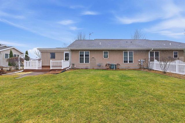 N6007 WESTVIEW DRIVE, Fond Du Lac, WI 54937