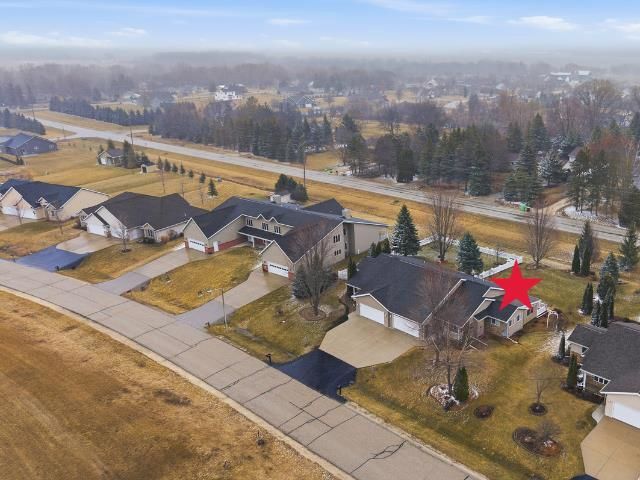 N6007 WESTVIEW DRIVE, Fond Du Lac, WI 54937