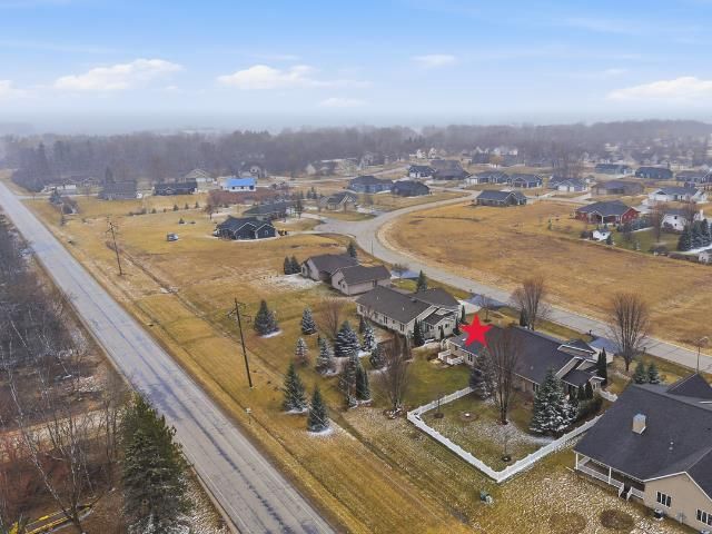 N6007 WESTVIEW DRIVE, Fond Du Lac, WI 54937