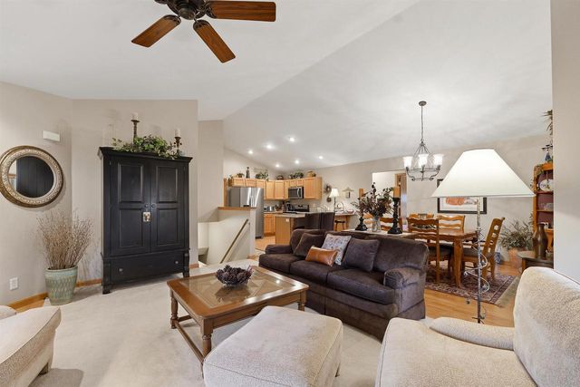 N6007 WESTVIEW DRIVE, Fond Du Lac, WI 54937