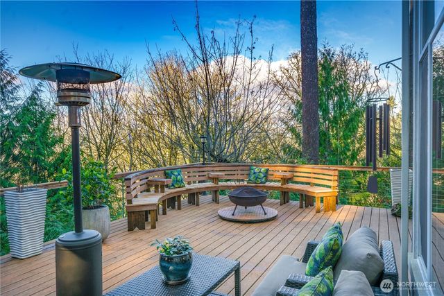 5325 145th Place SE, Bellevue, WA 98006