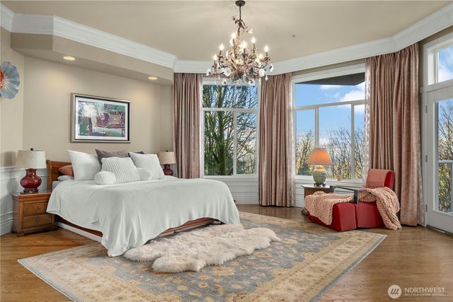 5325 145th Place SE, Bellevue, WA 98006