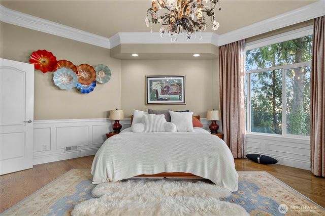 5325 145th Place SE, Bellevue, WA 98006