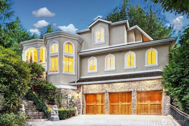 5325 145th Place SE, Bellevue, WA 98006