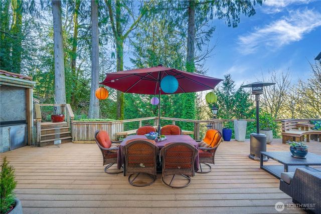 5325 145th Place SE, Bellevue, WA 98006