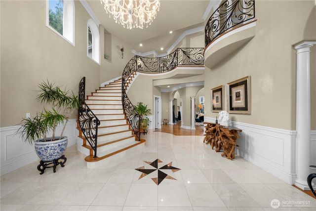 5325 145th Place SE, Bellevue, WA 98006