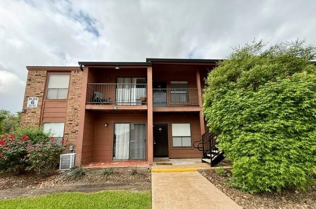 904 University Oaks Boulevard 91, College Station, TX 77840