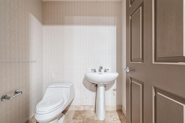 1819 SE 17th St 603, Fort Lauderdale, FL 33316