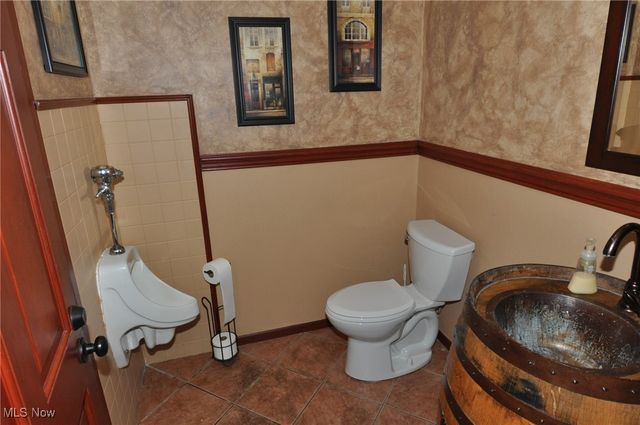 205 N Tuscarawas Avenue, Dover, OH 44622