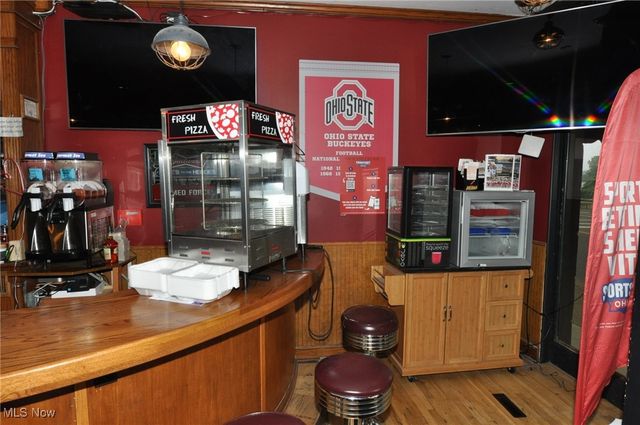 205 N Tuscarawas Avenue, Dover, OH 44622