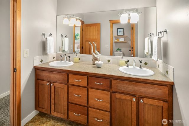 14738 Bear Creek Road NE, Woodinville, WA 98077