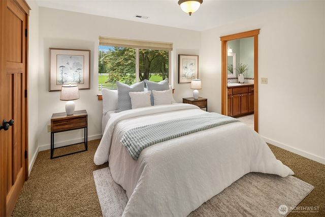 14738 Bear Creek Road NE, Woodinville, WA 98077