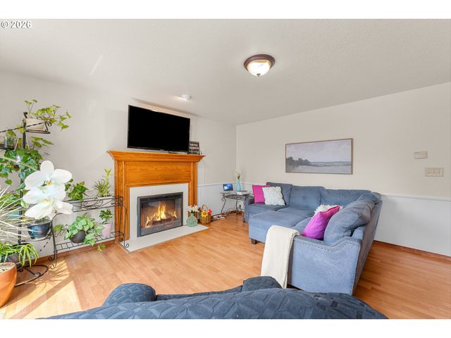14718 Se 131ST Dr, Clackamas, OR 97015