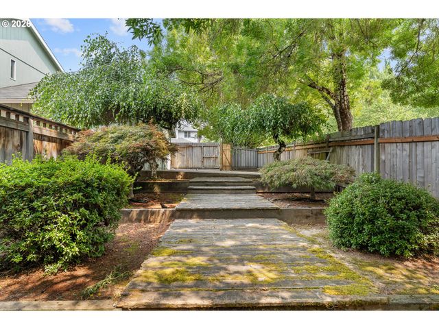 14718 Se 131ST Dr, Clackamas, OR 97015
