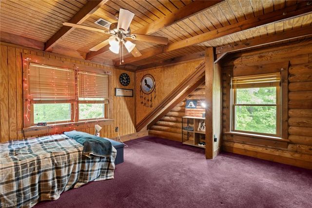 11202 Cabins End LN, Gloucester, VA 23061