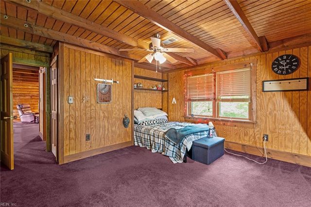 11202 Cabins End LN, Gloucester, VA 23061