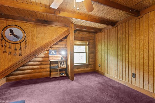 11202 Cabins End LN, Gloucester, VA 23061