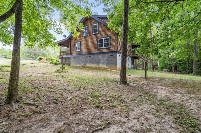11202 Cabins End LN, Gloucester, VA 23061