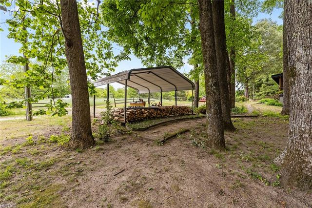 11202 Cabins End LN, Gloucester, VA 23061