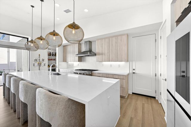 795 Obsidian Loop W, Palm Springs, CA 92264