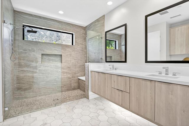 795 Obsidian Loop W, Palm Springs, CA 92264