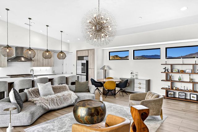 795 Obsidian Loop W, Palm Springs, CA 92264