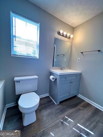 12 Oak Street, Newnan, GA 30263