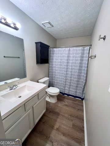 12 Oak Street, Newnan, GA 30263