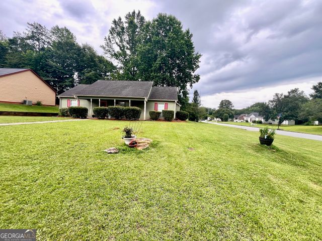 12 Oak Street, Newnan, GA 30263
