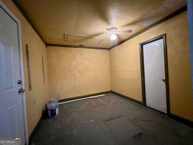 12 Oak Street, Newnan, GA 30263