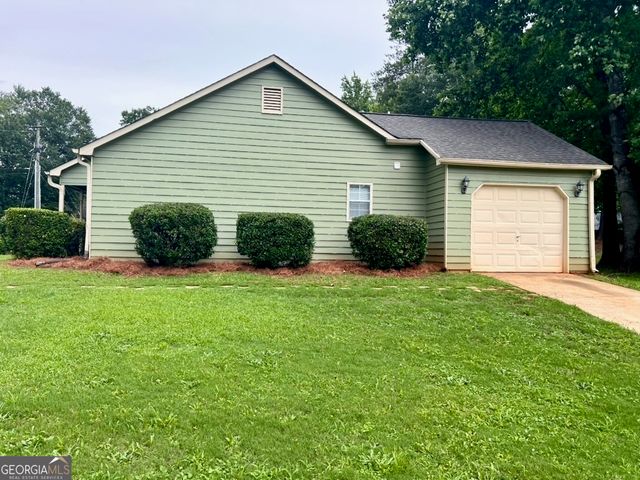 12 Oak Street, Newnan, GA 30263