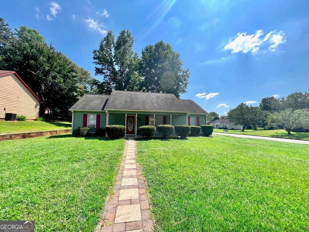 12 Oak Street, Newnan, GA 30263