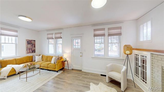 229 Commercial Street, Edwardsville, IL 62025