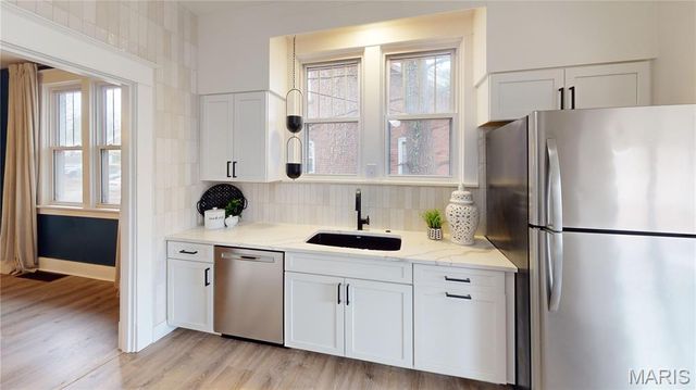 229 Commercial Street, Edwardsville, IL 62025