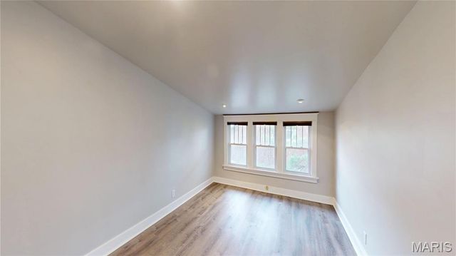 229 Commercial Street, Edwardsville, IL 62025