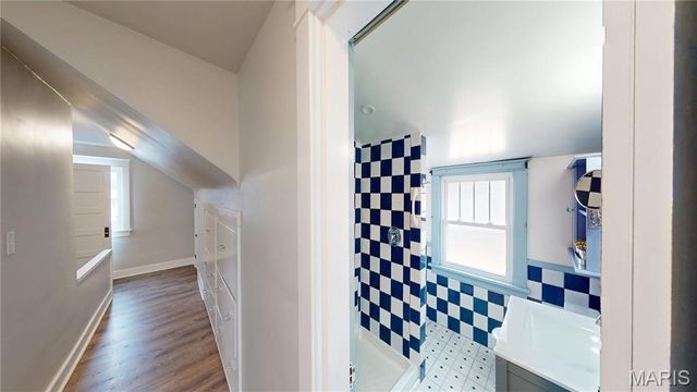 229 Commercial Street, Edwardsville, IL 62025