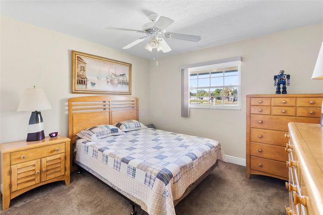 7001 18TH STREET N, St Petersburg, FL 33702