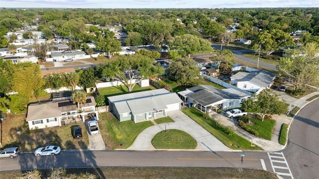 7001 18TH STREET N, St Petersburg, FL 33702