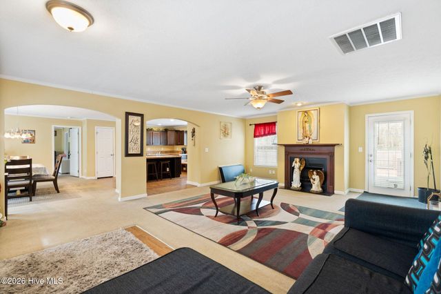 7041 Ruth Avenue, Wilmington, NC 28411