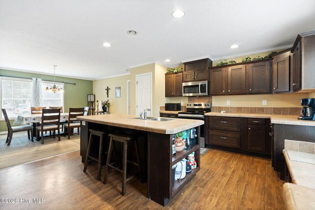 7041 Ruth Avenue, Wilmington, NC 28411