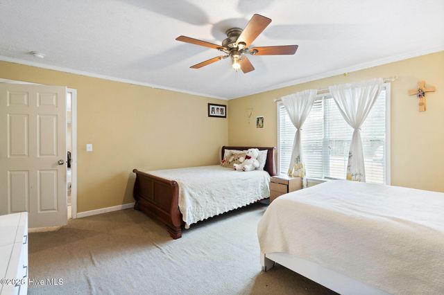 7041 Ruth Avenue, Wilmington, NC 28411