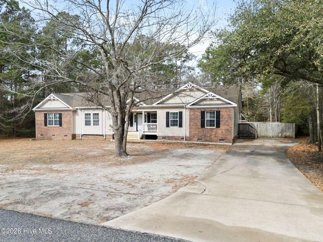 7041 Ruth Avenue, Wilmington, NC 28411