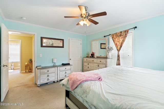 7041 Ruth Avenue, Wilmington, NC 28411