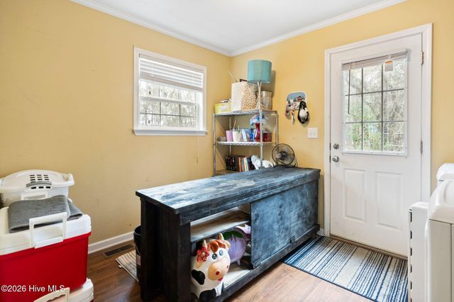 7041 Ruth Avenue, Wilmington, NC 28411